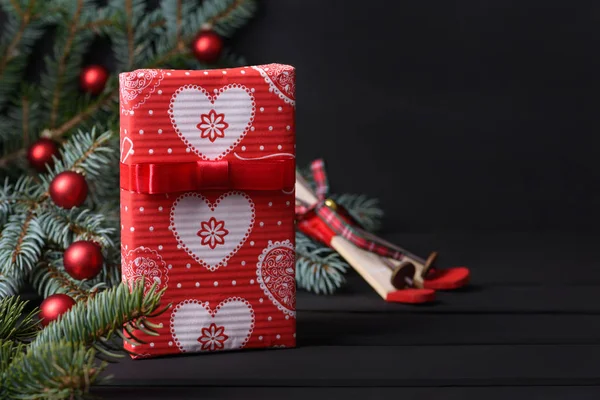 Karácsonyi ajándék doboz-val újévi dekoráció — Stock Fotó