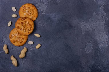 Fıstık çerez ve dağınık fıstık