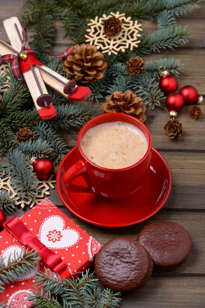 Jul bakgrund med kaffe och kaka. — Stockfoto