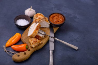 Lezzetli sağlıklı yemek tavuk ve sebze