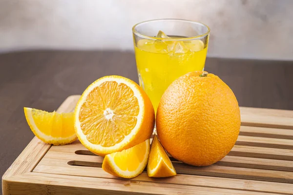 Fruta Naranja Cortada Con Rodajas Verano Postre Refrescante Saludable —  Fotos de Stock