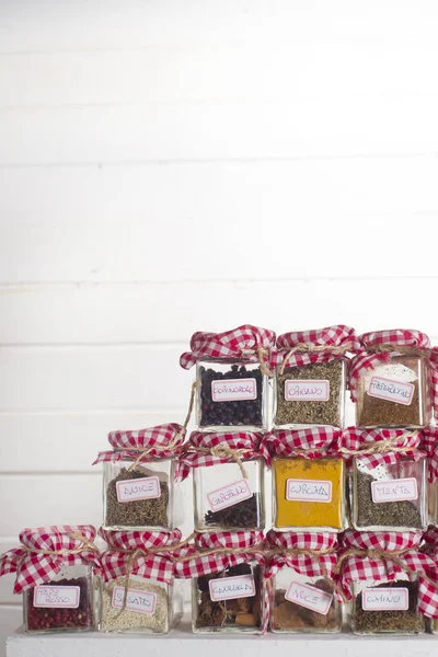 Küçük kiler tatlar