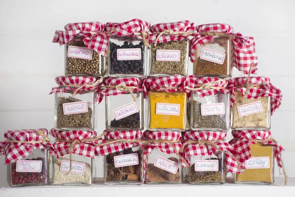 Küçük kiler tatlar