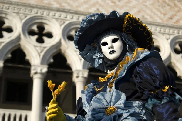 Máscaras en el carnaval de Venecia — Foto de Stock