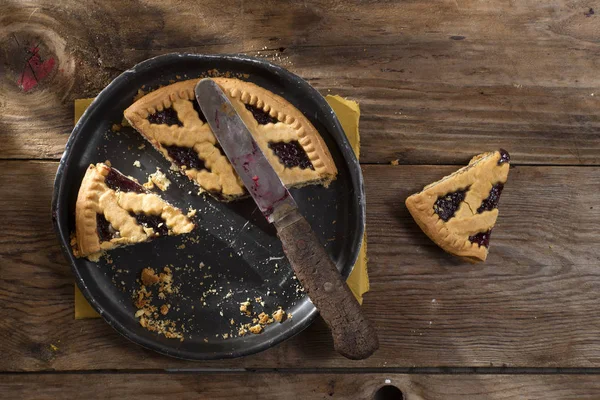 Tart with berry jam — Stock Photo, Image