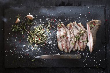 Tuz domuz yanakları