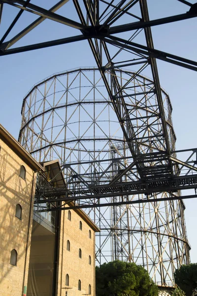 Колишній gasometer Рим — стокове фото