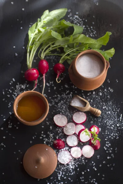 Fresh red radish — Stock Photo, Image