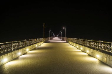 Marina di Pietrasanta dock