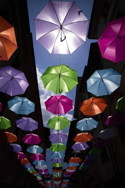 Umbrellas of different colors — Stock Photo, Image