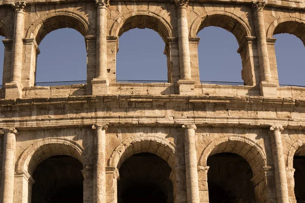 Detalhes construtivos do Coliseu — Fotografia de Stock