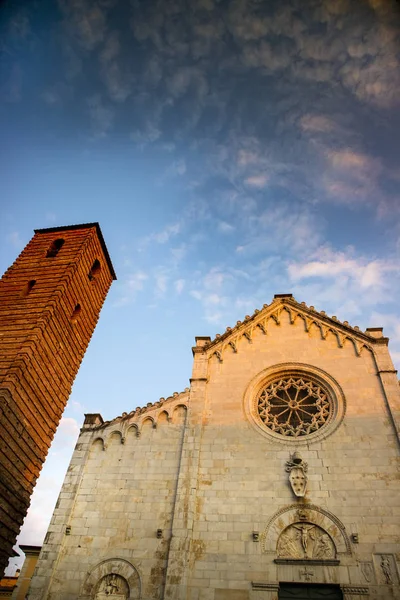Cathedral of Pietrasanta — Stock Photo, Image