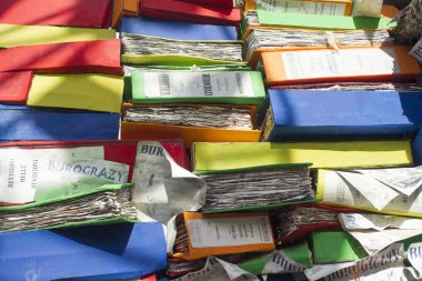 Devlet daireleri bürokrasi