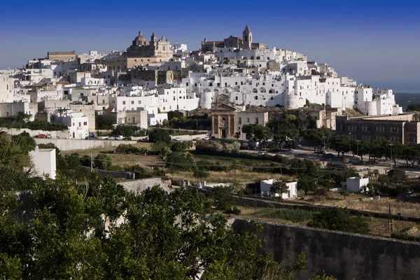 Ostuni die weiße Stadt — Stockfoto