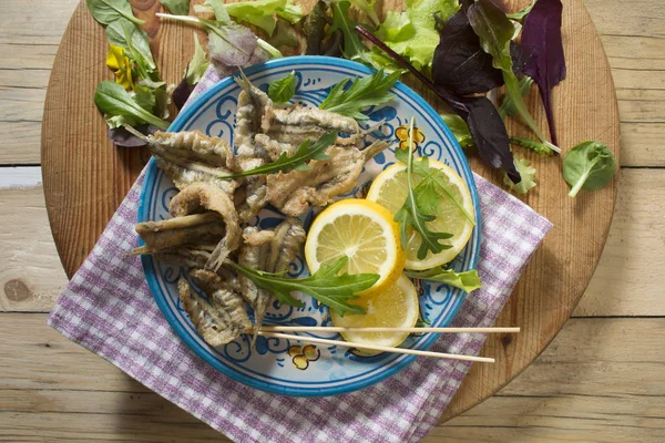 Friggere di pesce azzurro — Foto Stock