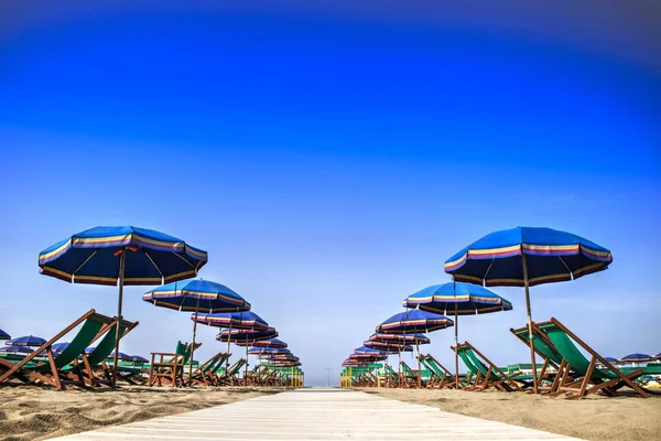 비아 레지오와의 해변 — 스톡 사진