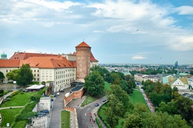 Krakow, seyahat, turizm, yaz, Wael Şatosu, mavi gökyüzü
