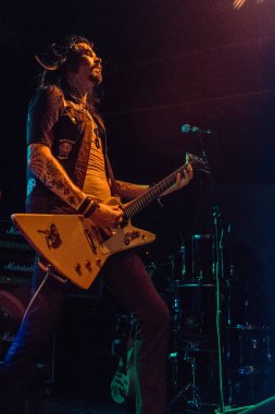 Şeytan'ın silah Mavi gül salon (Mi) 02-09-2017