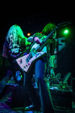 Şeytan'ın silah Mavi gül salon (Mi) 02-09-2017