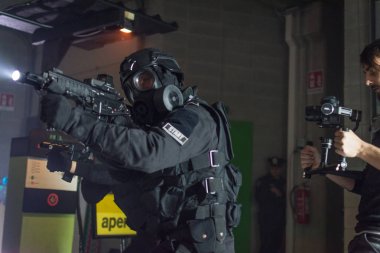 Sf Akademi için röportaj sahne arkasında ticari video