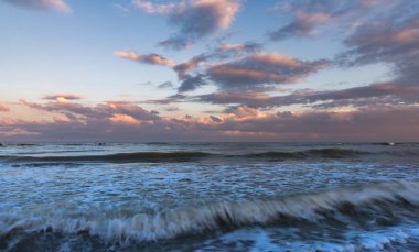 Deniz manzara, gün batımından İtalya