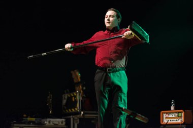 İrlandalı dansçılar gerçekleştirir canlı müzik kulübünde (Mi) 16-03-2018