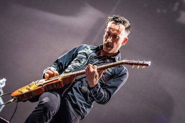 Afterhours at Mediolanum Forum (MI) 10-04-2018