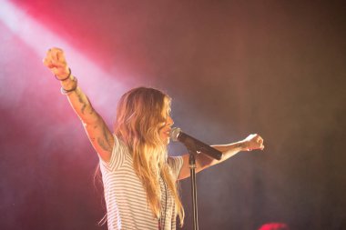Ambra Marie Ambria Müzik Festivali'nde canlı