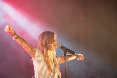 Ambra Marie Ambria Müzik Festivali'nde canlı