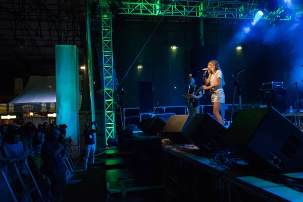 Ambra Marie en vivo en el Festival de Música de Ambria — Foto de Stock