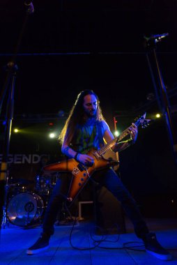 Folkstone, Extrema, Furor Gallico, Alteria, Mellowtoy, Node, Anewrage, Skw, Instant Karma, Down The Stone, Cidodici, Klogr üyeleri Dimebag Darrell 'in anısına yardım için çalıyorlar. Brambilla Simone Fotoğrafçılık Canlı Haberler