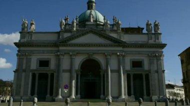 Vercelli, İtalya - Şubat 2017: Zaman atlamalı Katedrali Vercelli, Piedmont, İtalya