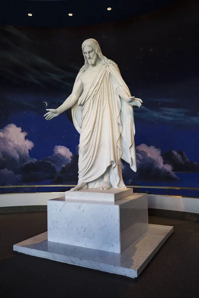 Salt Lake City, Amerika Birleşik Devletleri - 22 Temmuz 2016: mermer Christus, Bertel Thorvaldsen tarafından dirilen İsa heykelinin kopyası