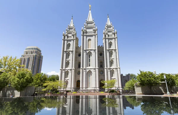 SALT LAKE CITY , UTAH - 22 กรกฎาคม: วัดมอร์มอนส์ — ภาพถ่ายสต็อก