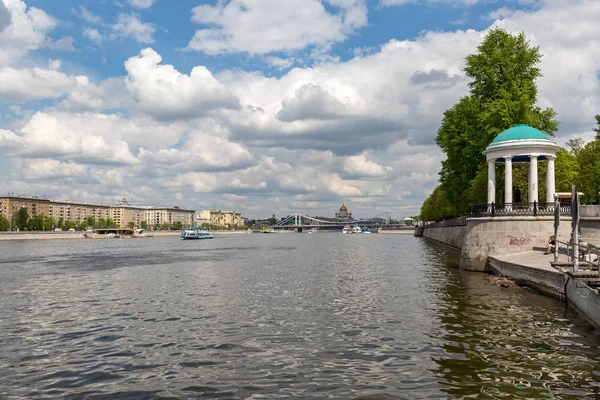 Russland, Moskva - 19. mai 2017: Utsikt over elva Moskva, Krim – stockfoto