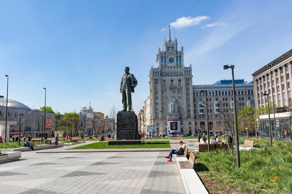 Rusia, Moscova - 19.2017: Piața triumfală și monumentul — Fotografie, imagine de stoc