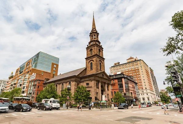BOSTON - 21 de julio de 2017: Boston Arlington Street Church in Massac — Foto de Stock