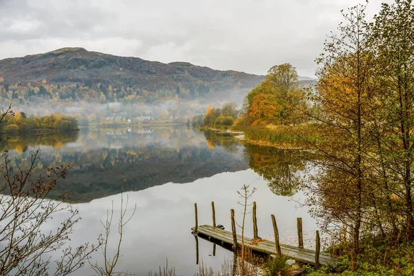 Podzimní barvy na Grasmere — Stock fotografie