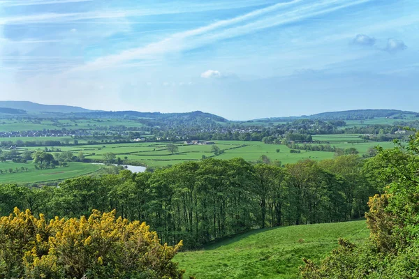 A view across the River Lune valley in Spring — Stock Photo, Image
