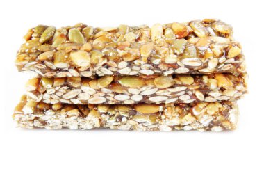 fındık ve bal bar üzerinde beyaz izole