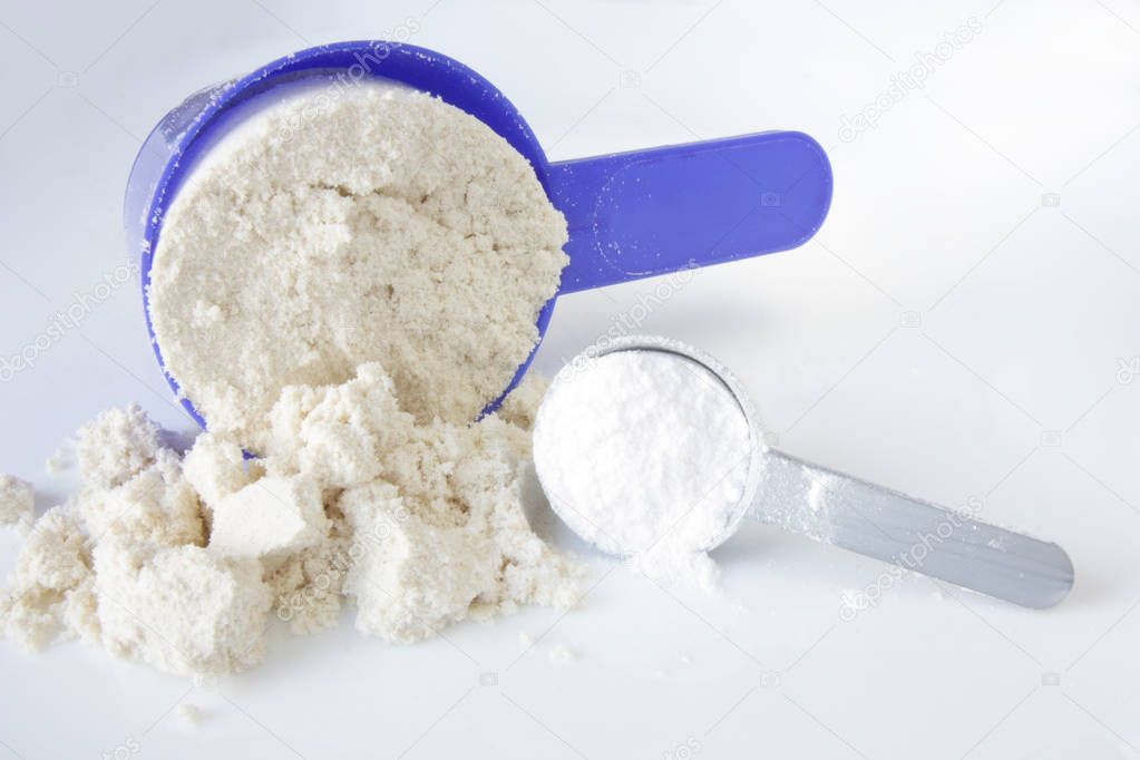 scoop with protein and bcaa