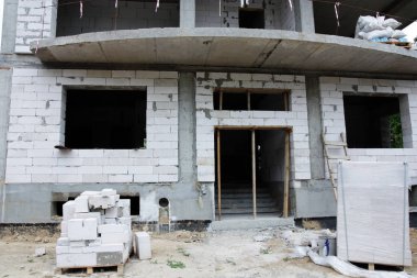 ev yapım aşamasında görüntüsünü