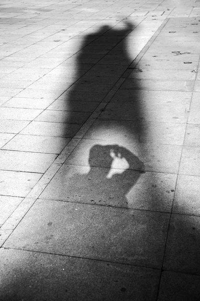 Photographer Makes His Photos Camera Using Shadow Monument Street Photography — Stock Photo, Image