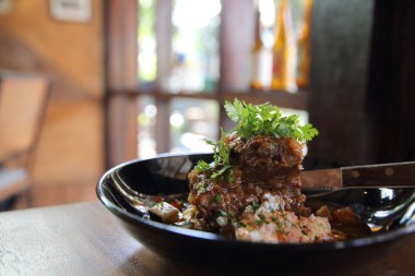 Patates ile Komposto Domuz kaburga