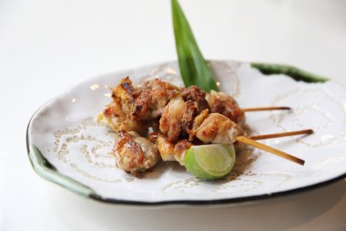 Tavuk yakitori tuz, Japon gıda ile