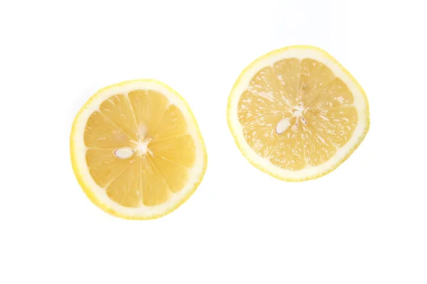 Limão isolado em fundo branco — Fotografia de Stock