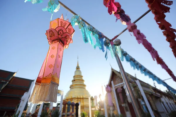 Lantern with Thai pagoda — Stock Photo, Image