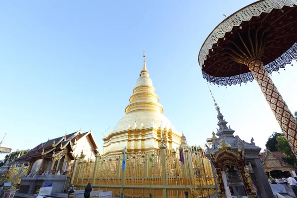 Тайская пагода в Ламфуне — стоковое фото