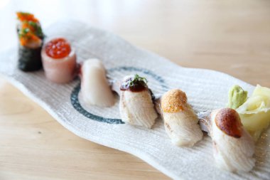 Japon amberjack suşi, Hamachi suşi, Japon yemekleri