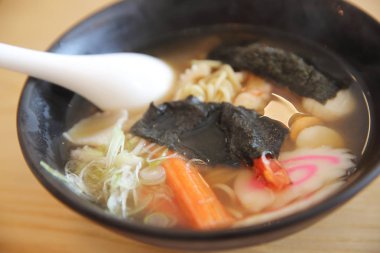 Ramen deniz ürünleri Japon yemekleri